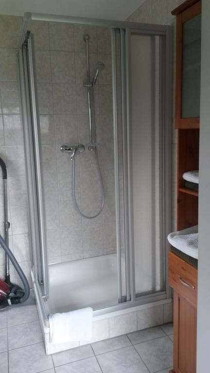 Ferienwohnung Roeben ซิมเมอร์อาท ภายนอก รูปภาพ